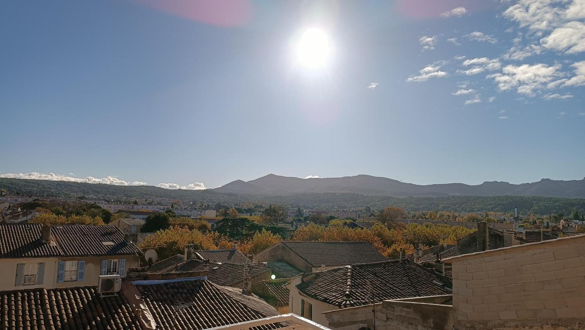 Mont Ventoux - Terrasse - Vue Degagee - Linge De Qualite - Fibre - Confort Gardanne Eksteriør bilde